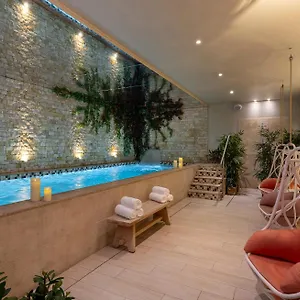 4* Otel Royal Madeleine &