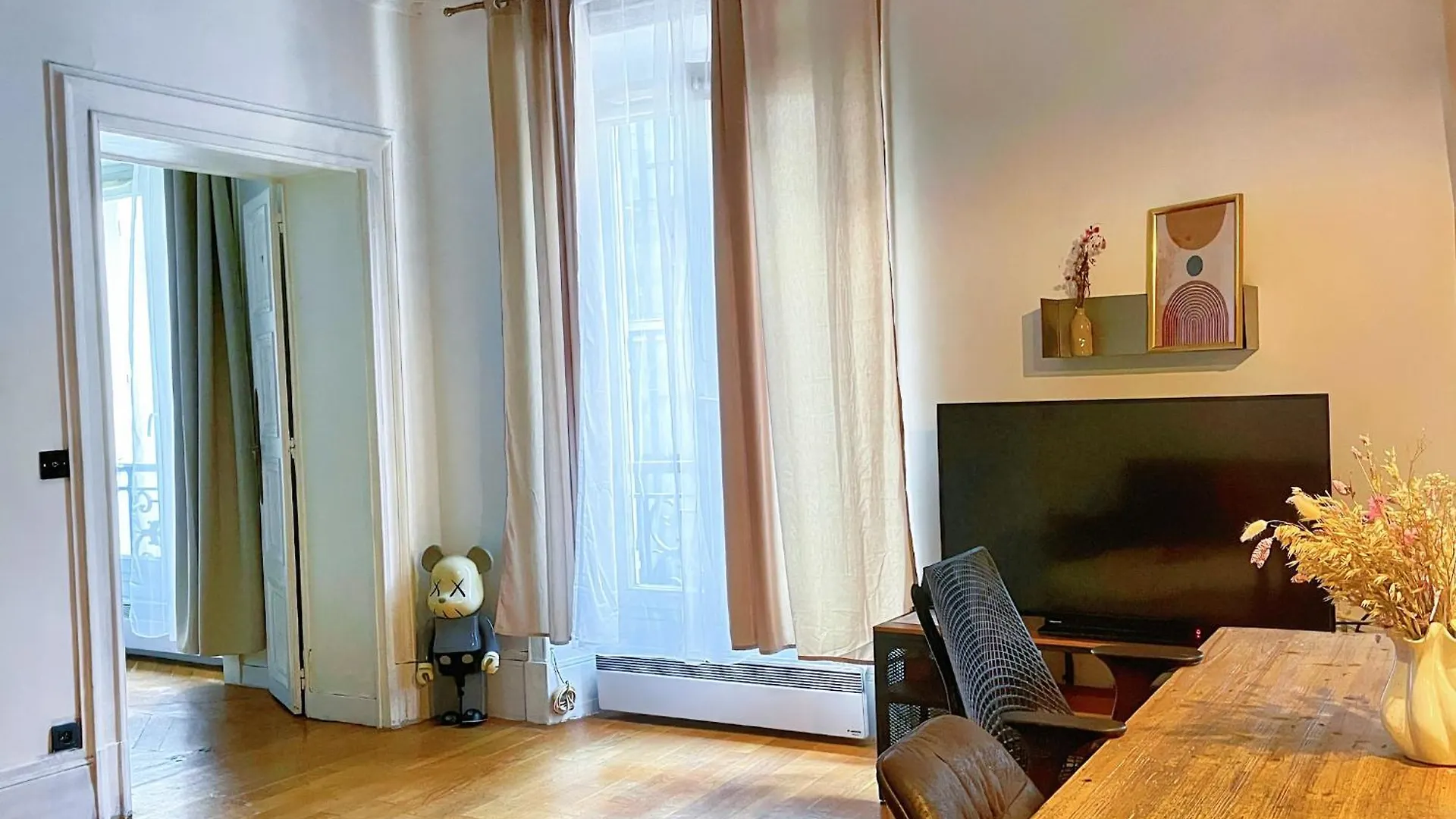 Exquisite Grand Haussmann Close To Lafayette Paris Daire